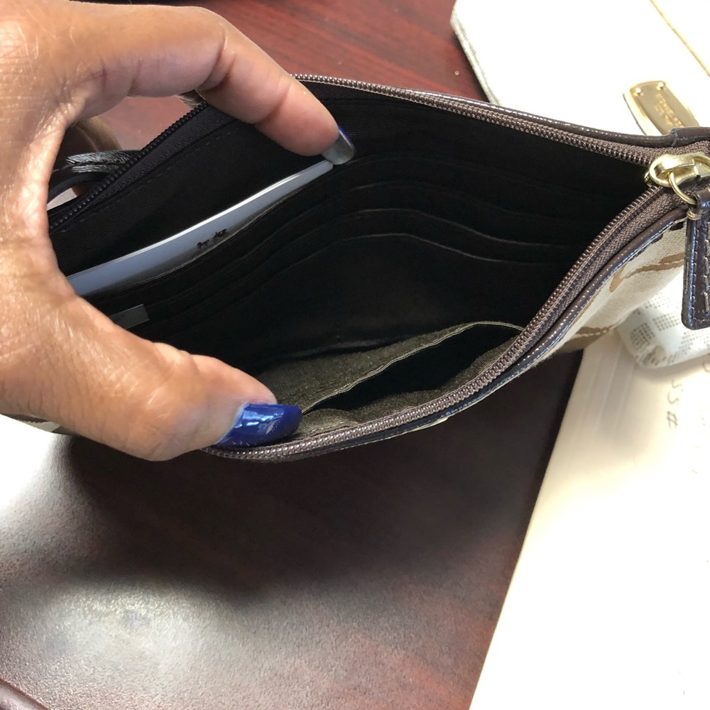 Coach Wristlet - Picture 3 of 5